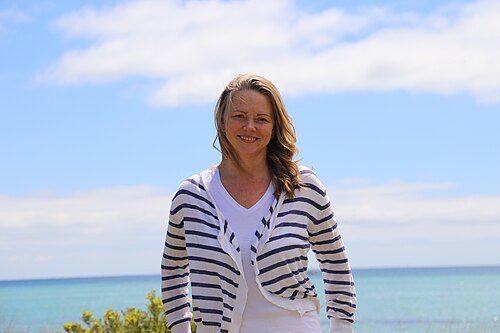 Zoe McKenzie portrait